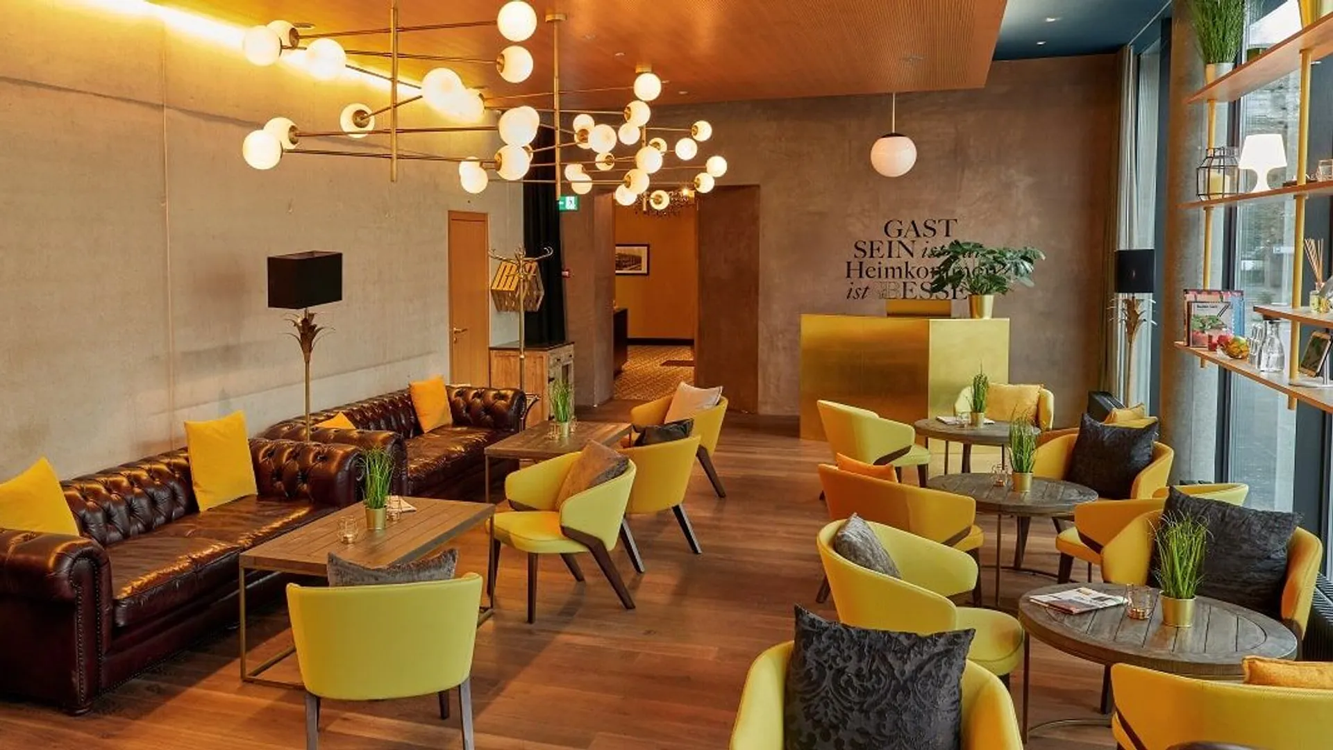 Blue City Hotel, Lobby