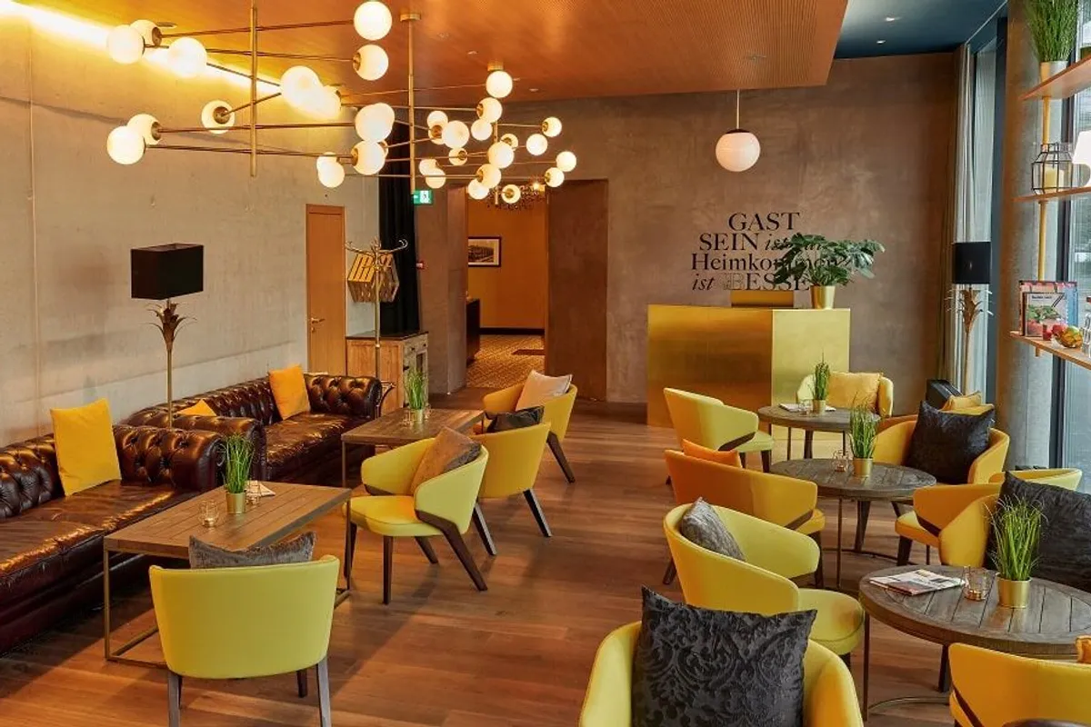 Blue City Hotel, Lobby