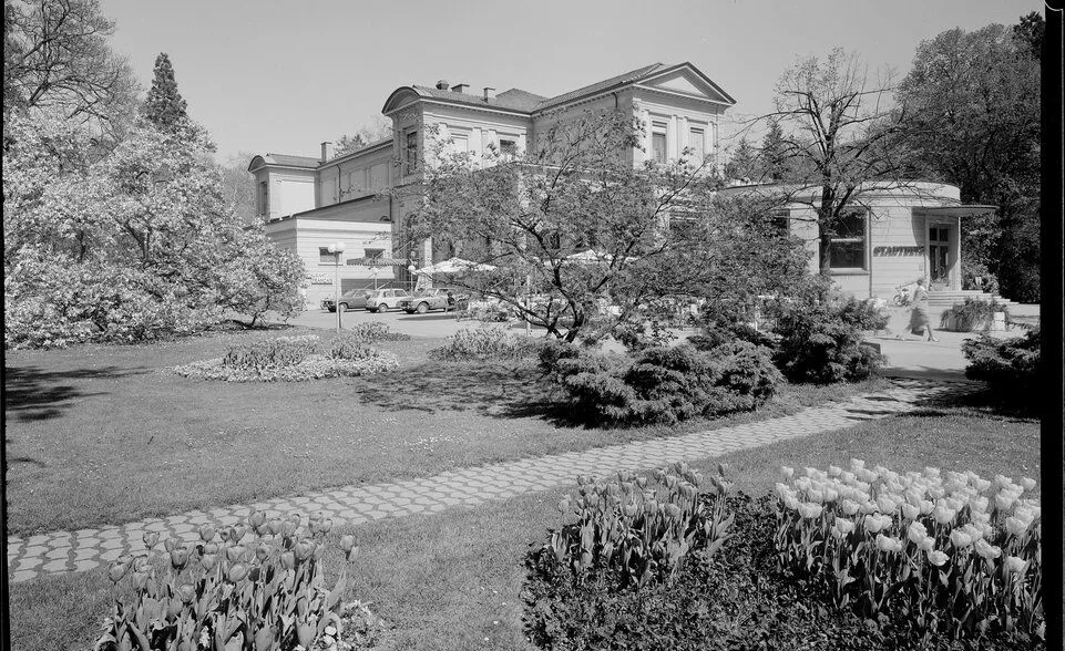 Glory and Sociability – The Kursaal and Its Park Through the Ages