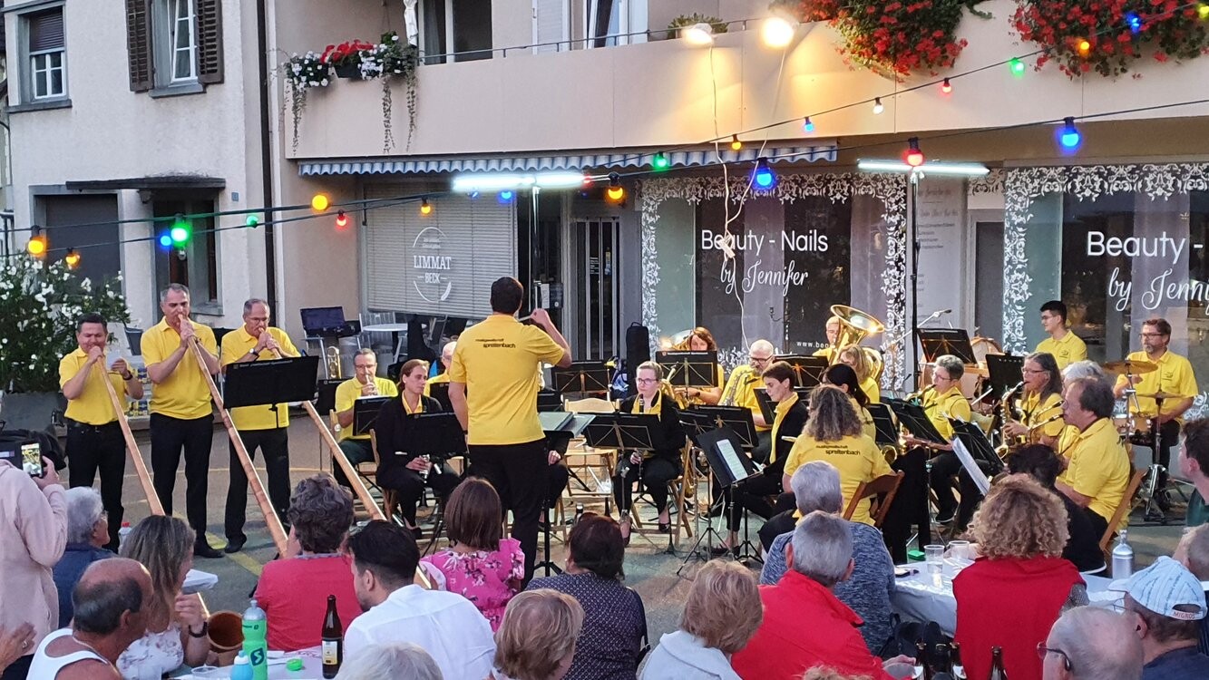 Sternenplatzkonzert der Musikgesellschaft Spreitenbach