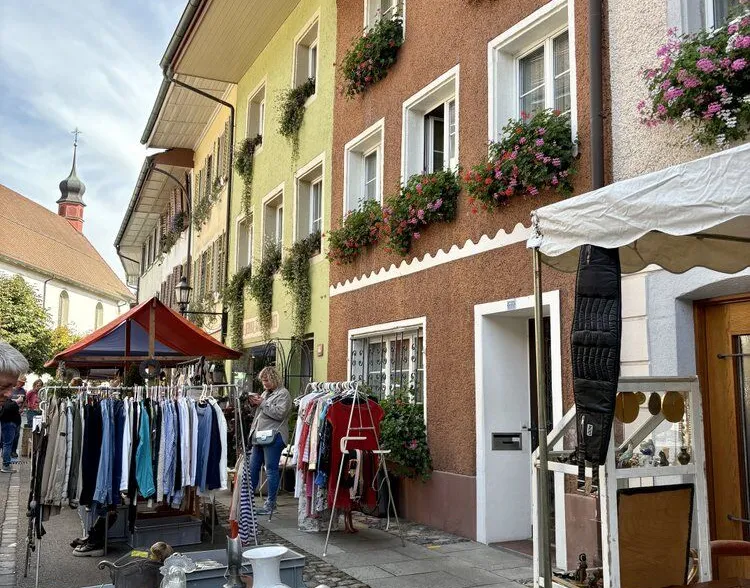 Floh- und Antiquitäten Markt