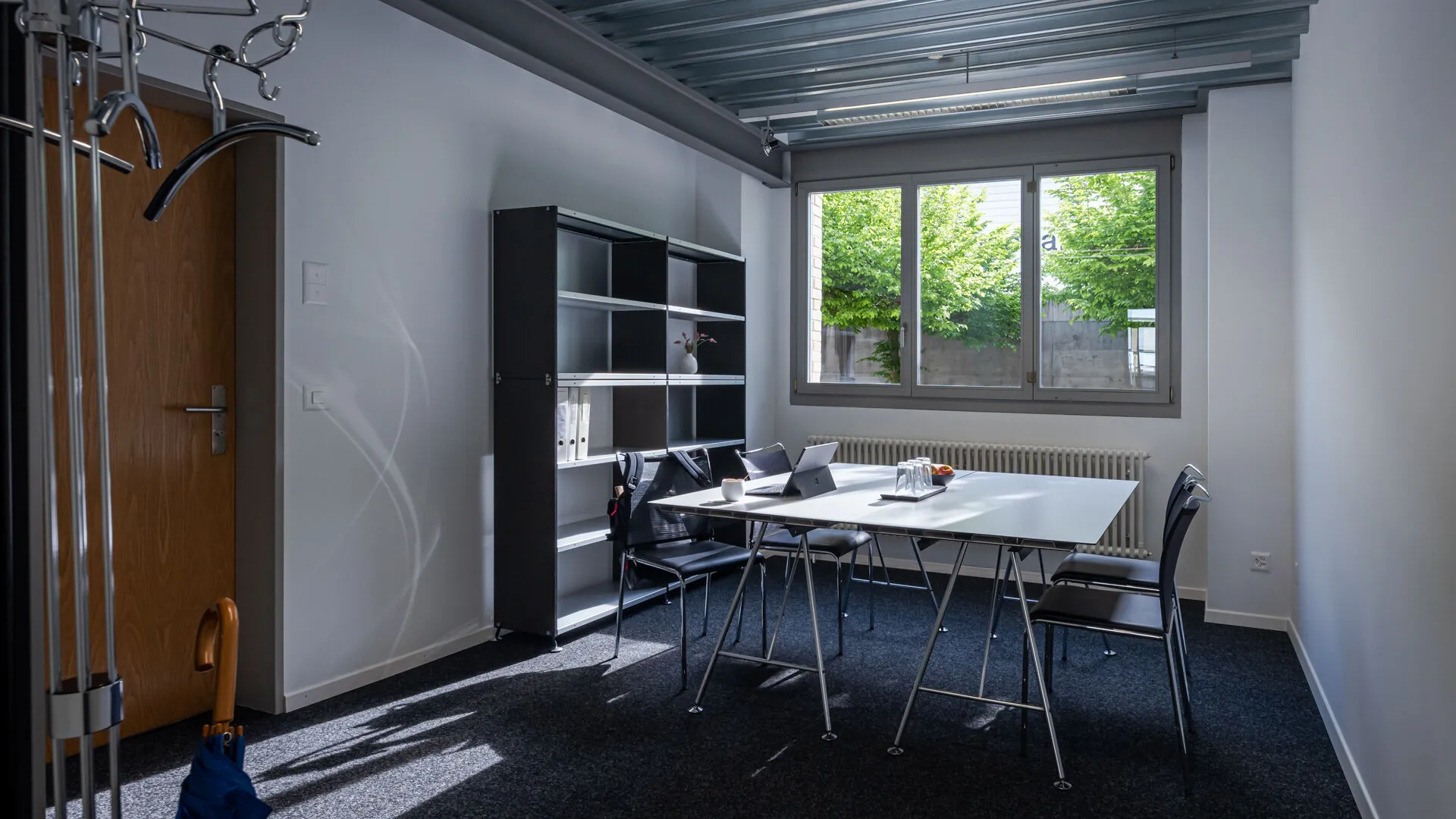 1905 Business Center, Büro Birke