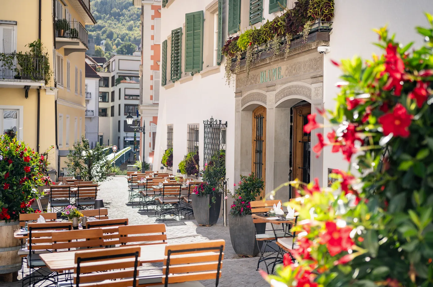 BLUME. Baden Hotel & Restaurant Aussenansicht