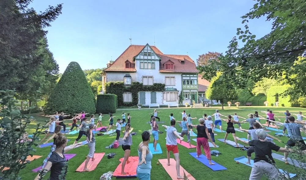 Yoga im Park: Urban Yoga