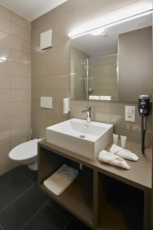 Aparthotel Baden Badezimmer
