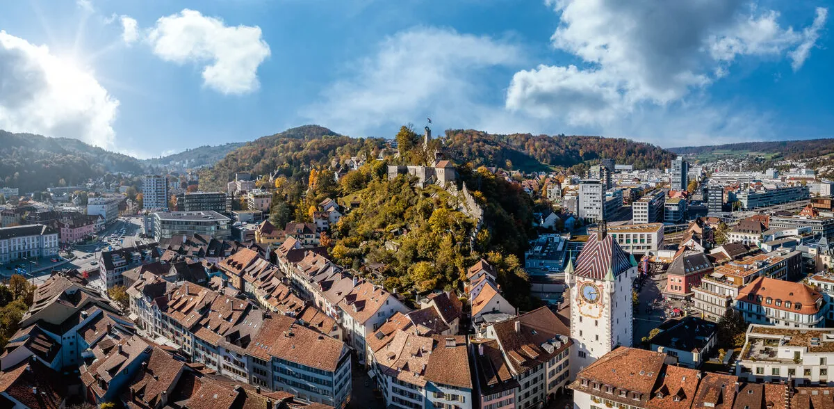 Stadtansicht im Herbst

