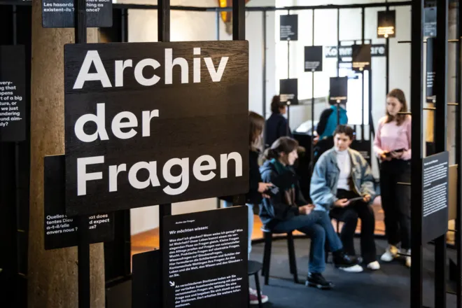 Diskussionslabor: Philosophieren im Parlatorium