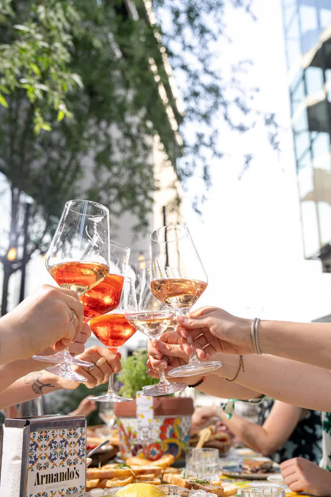 50% off a spritzer (with or without alcohol) at Triebguet or a 2-for-1 rosé prosecco including bread at Armando's