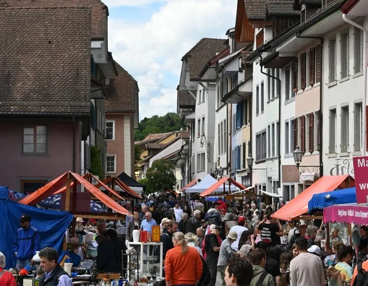 Floh- und Antiquitäten Markt