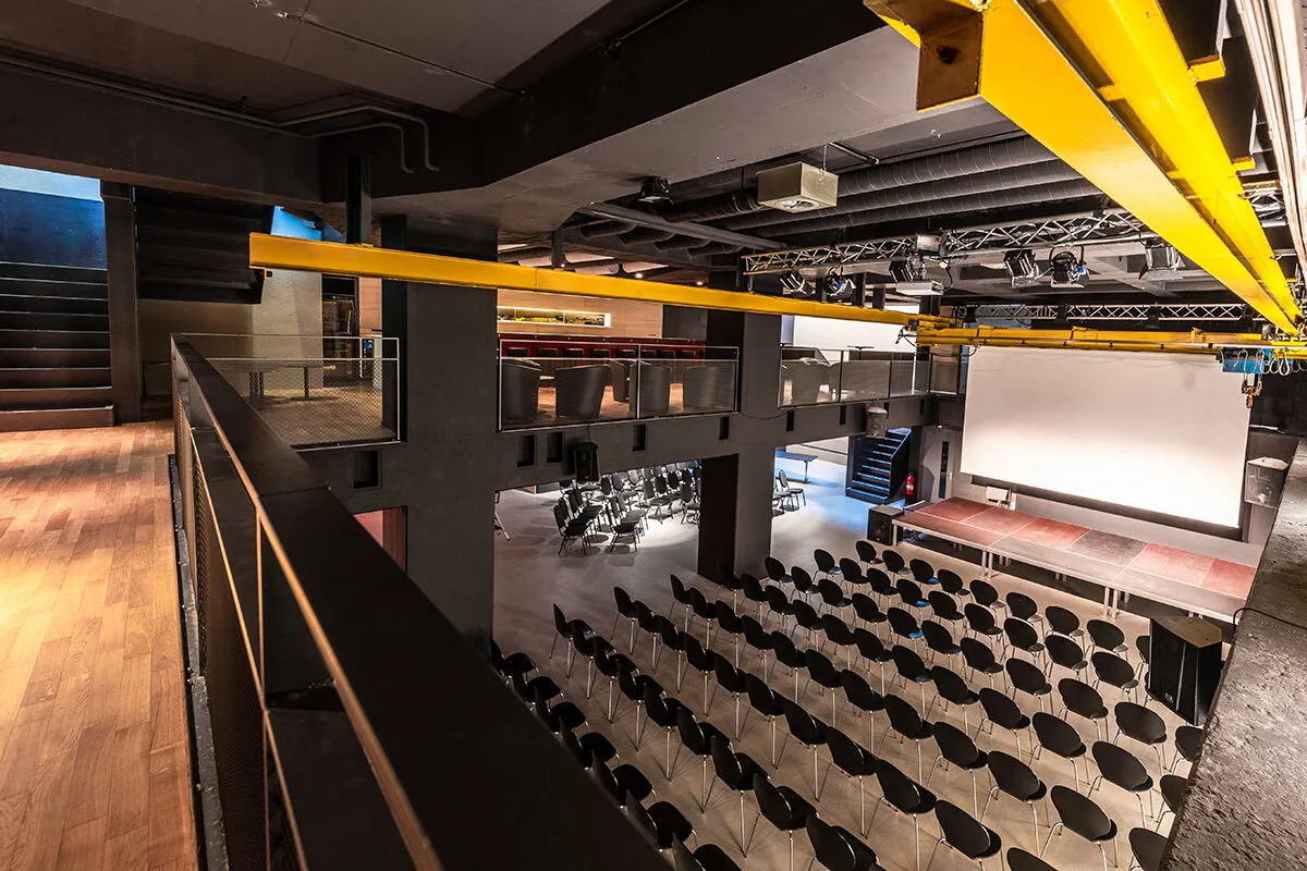 Druckerei Baden, Ansicht von Oben bestuhlt