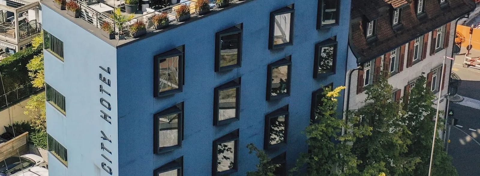 Blue City Hotel