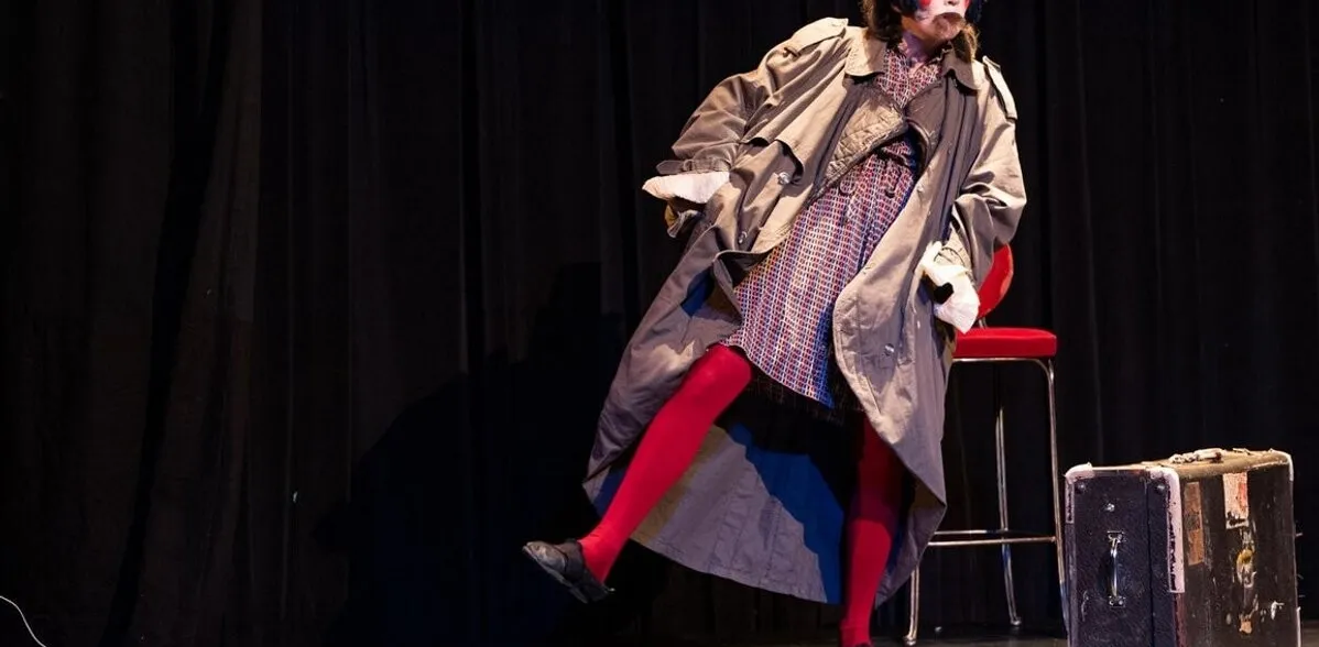 «Isabelle la Belle – My, Myself and I»