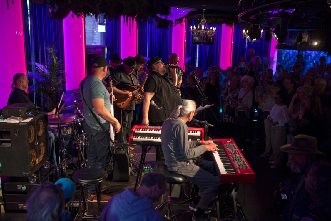Jam Session: Rotosphere and Guests