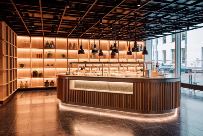 Monday, Wednesday, and Friday from 11:30 AM to 1:30 PM <br> <br> Online reservation via the booking tool with the note “Flow Lunch”