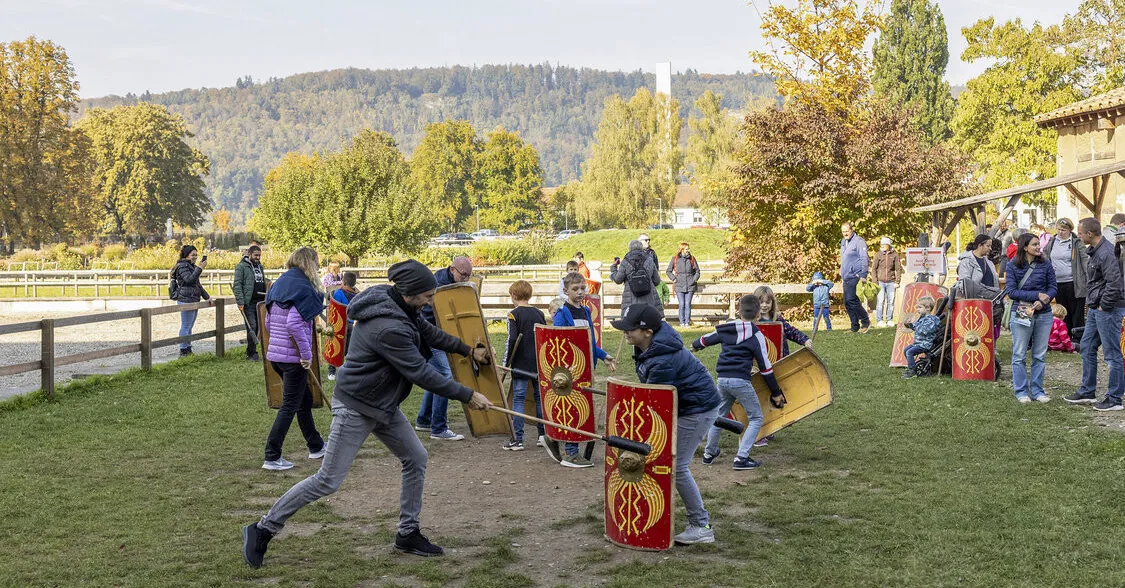 Familienführung mit Ausbildung zum Legionär