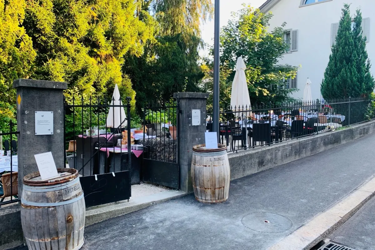 Ristorante Il Brunello, Gartensitzplatz