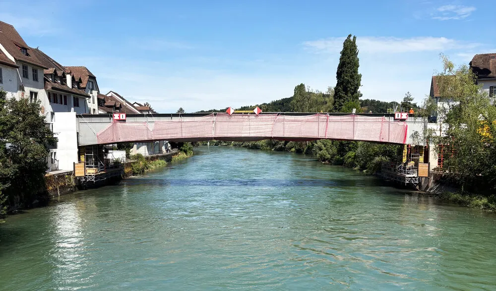 Reussbrücke in der Höhe