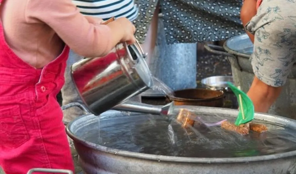 Spielen mit Wasser "Götsche & Pflotsche"