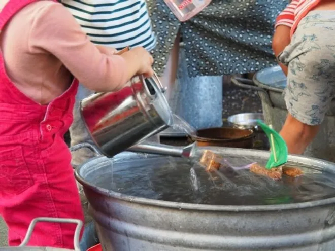 Spielen mit Wasser "Götsche & Pflotsche"
