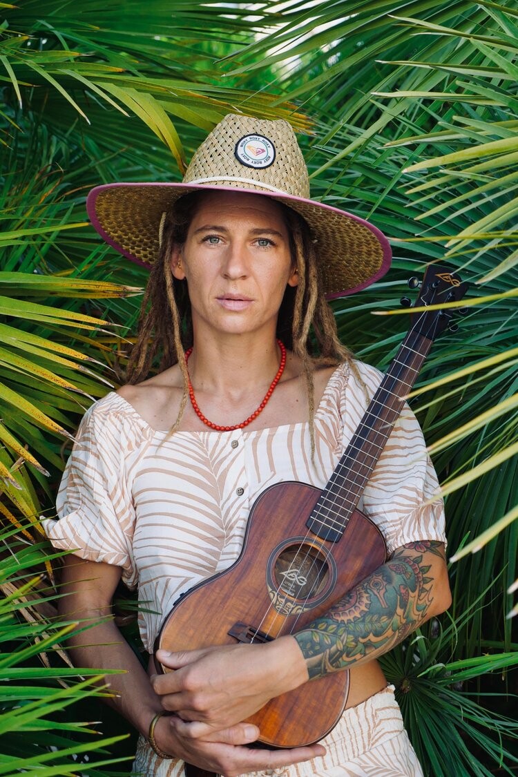 Naomi Falcon & The Subs