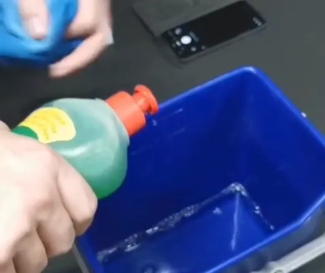 Einfache Arbeitsanweisungen mit einem kurzen Video