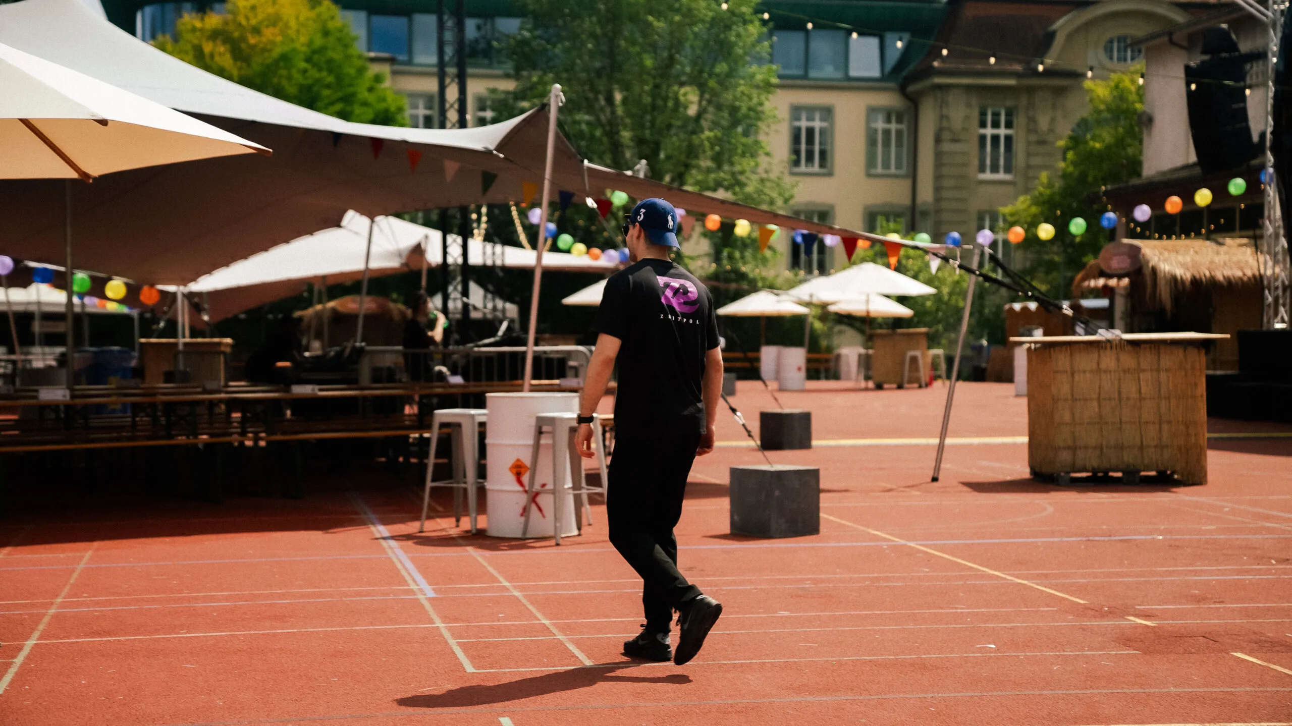 Eventhelfer:in (Crew / Allrounder)