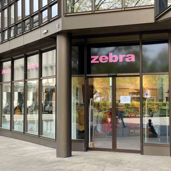 Zebra Fashion Store