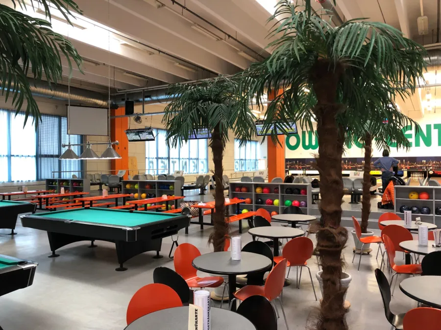 Ein Runde Bowling macht Spass und lässt Erinnerungen hochleben Ein Runde Bowling macht Spass und lässt Erinnerungen hochleben