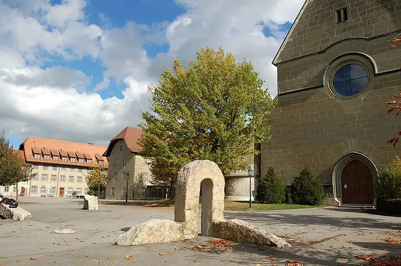 Patrimoine culturelle, intellectuelle et spirituelle : visite guidée du collège