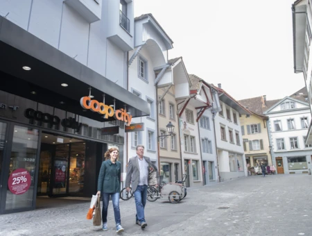 Coop Depositenkasse, Igelweid 10, 1. Stock