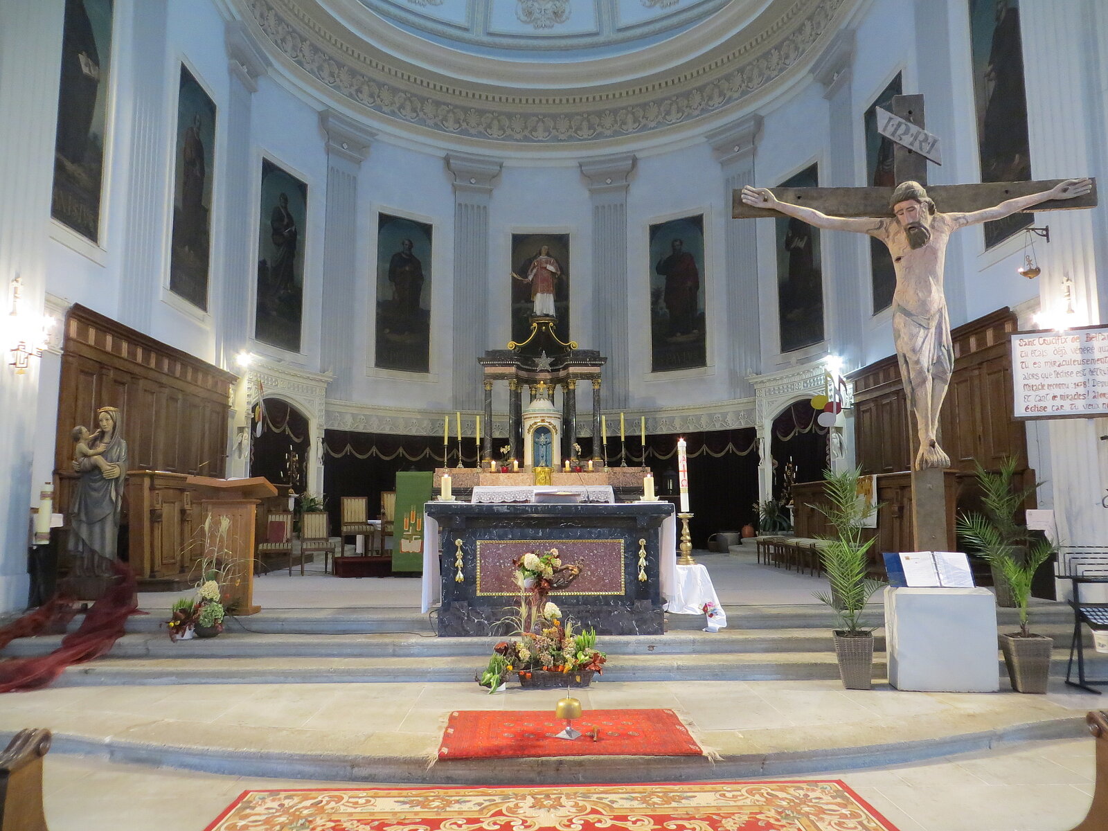 Messe St Crucifix