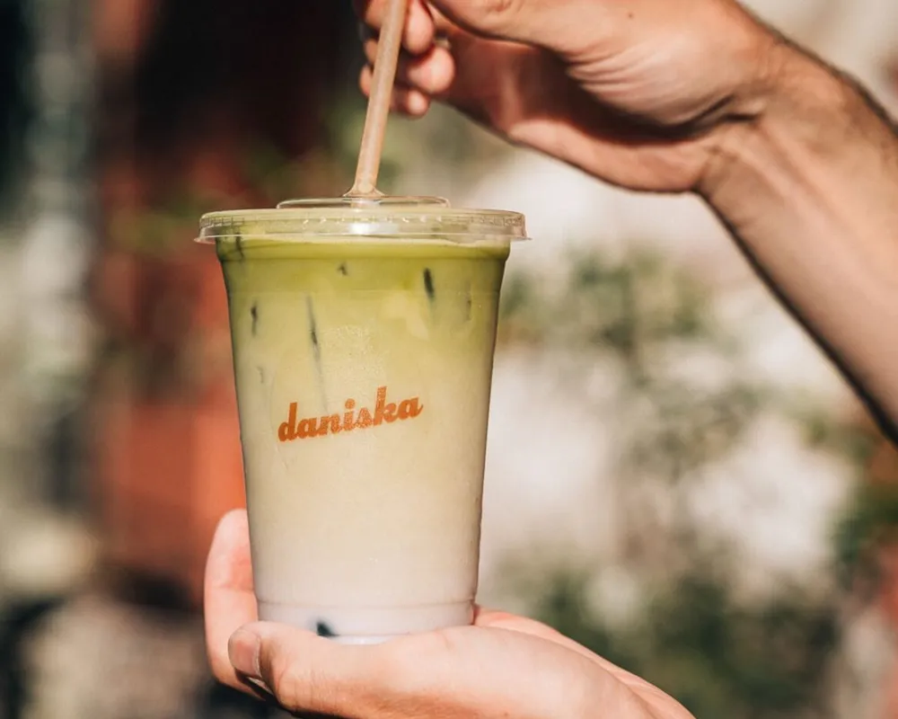 Kaffee & Matcha to go