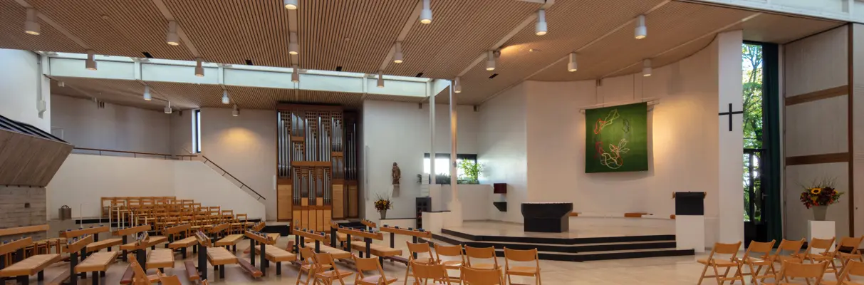 Kath. Kirche Don Bosco (Zentrum Chilematt) - Steinhausen