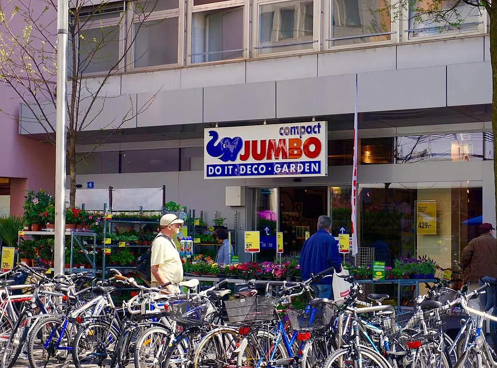 JUMBO Basel-Clara