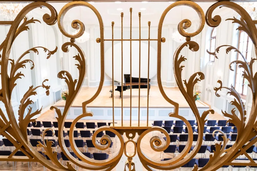 Es brummt und schrummt auf den klassischen Konzertbühnen der Hochschule für Musik FHNW.