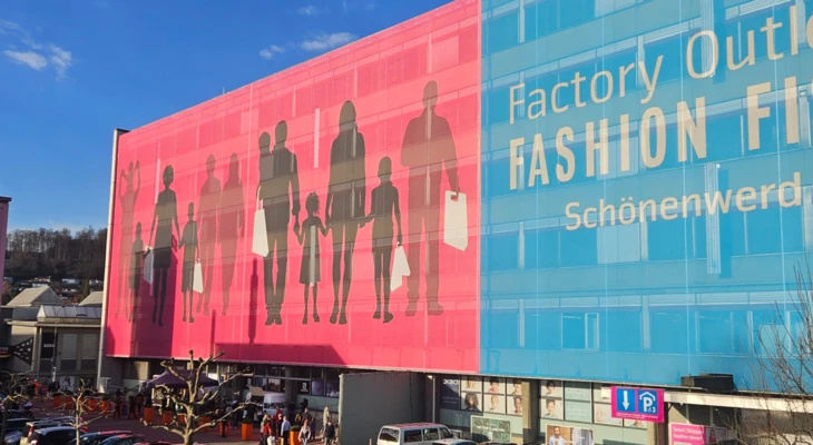 Outlet Fashion Fish Factory