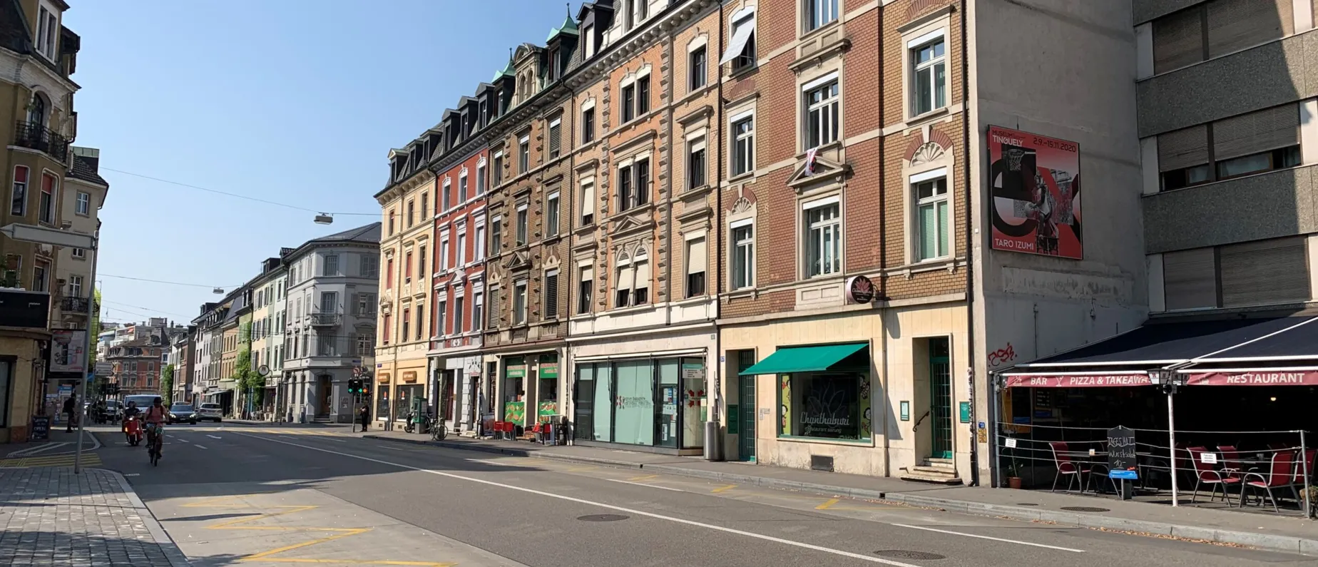 Die Feldbergstrasse hat Charakter und sorgt rund um die Uhr für Vergnügen.