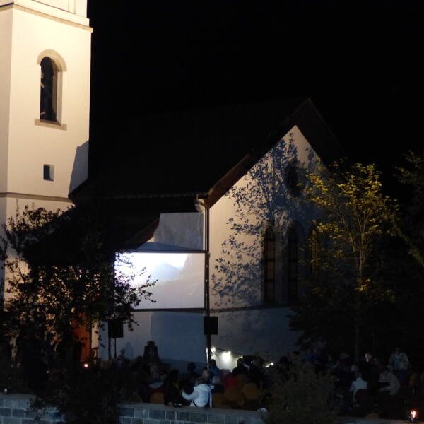 Filmvorführung "Kirchen innert dem Kirchet"