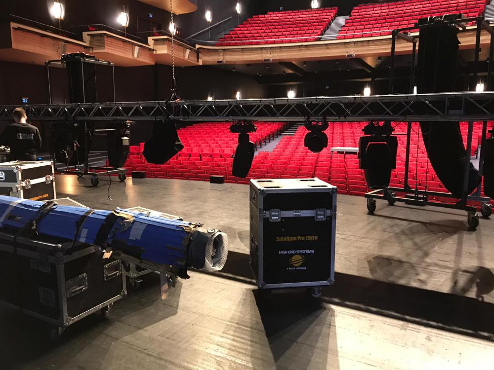 Das Musical Theater Basel wird fürs Drummeli hergerichtet.