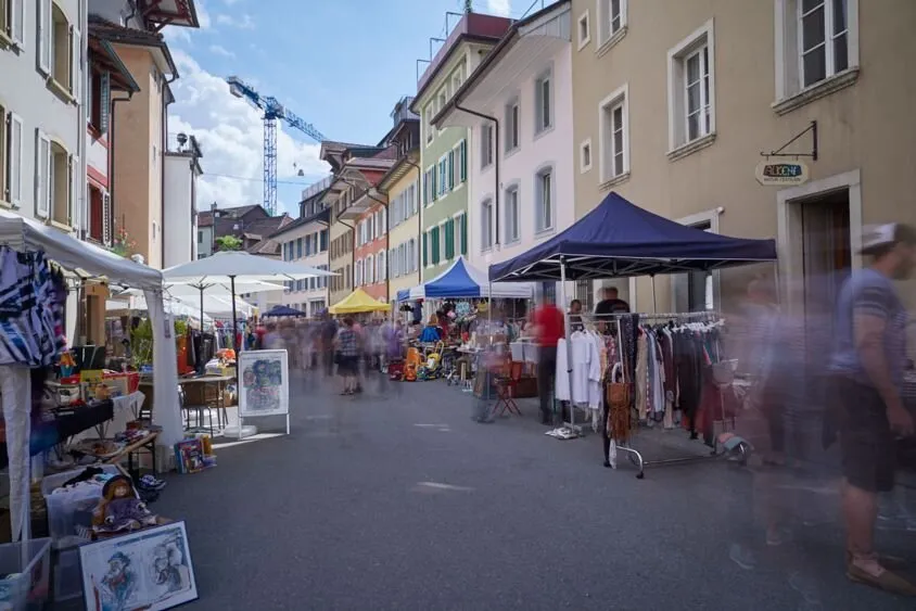 Auf Schnnäppchenjagd am Flohmi in Aarau 