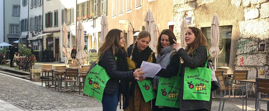Auf einem Trail rätselnd die Stadt kennen lernen. Auf einem Trail rätselnd die Stadt kennen lernen.