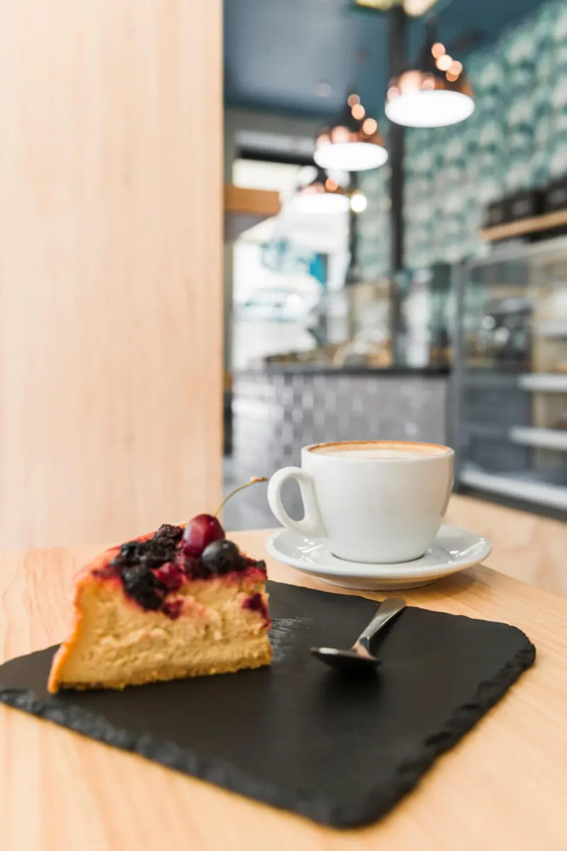 Kaffe, Kuchen, Gebet . . .