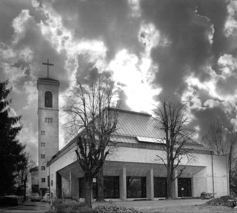 Eine Arche in Altstetten - Kirchenbau und Geschichtliches