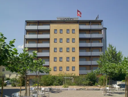 Hotel & Golfrestaurant Aarau-West
