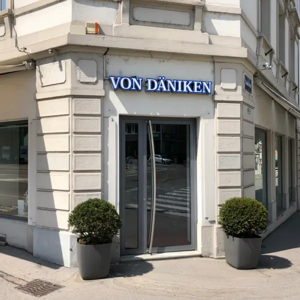 Von Däniken Fashion