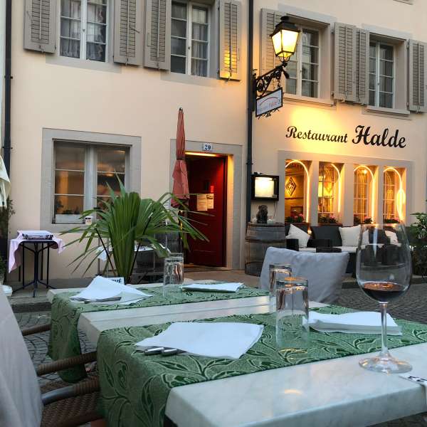 Sultan Restaurant Hal​de