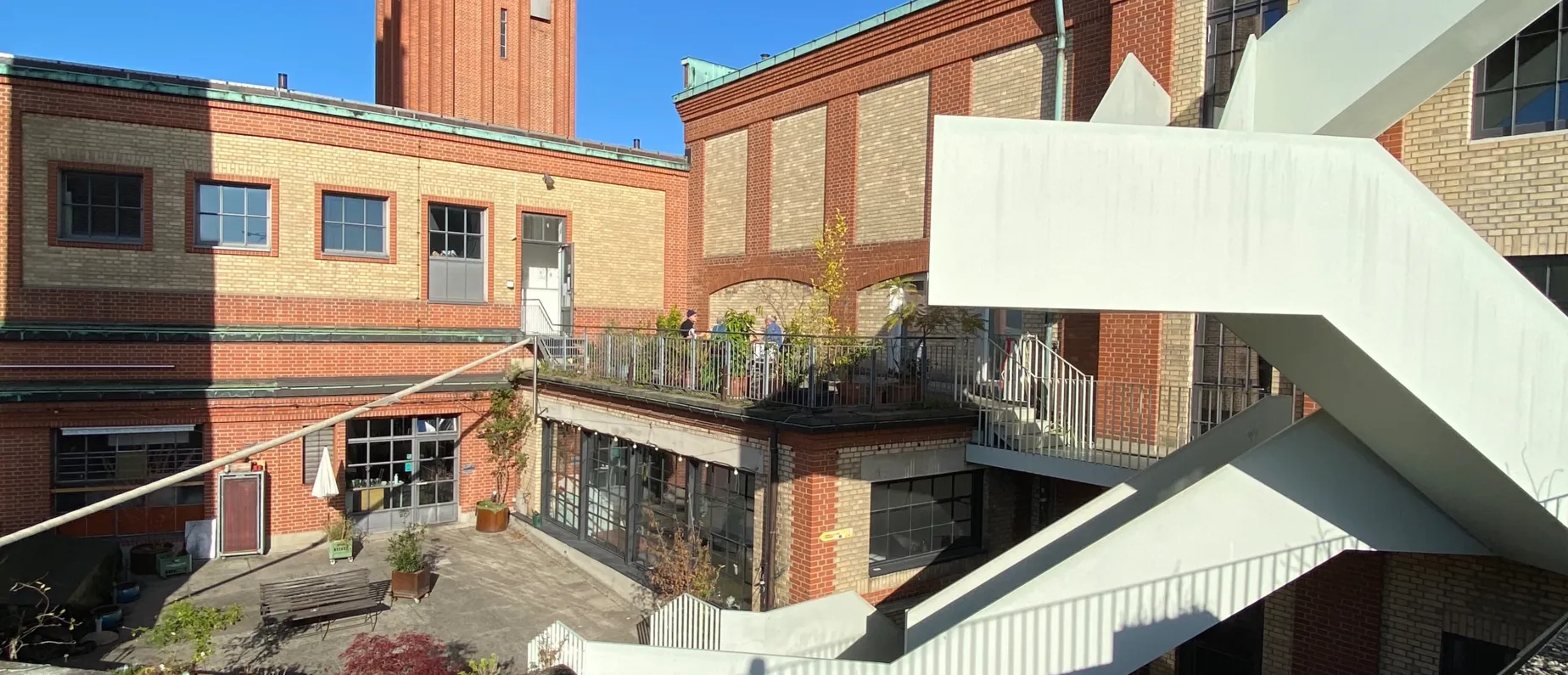 Der Werkraum Warteck pp – ein Sammelsurium an gastronomischen Angeboten, kulturellen Einrichtungen, Ateliers und Werkstätten.