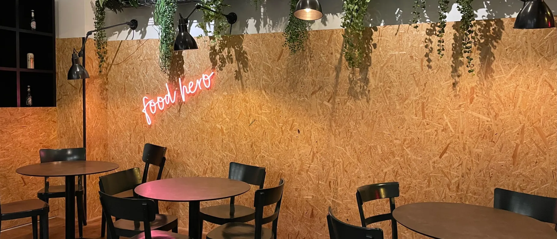 Falls du lieber direkt vor Ort essen möchtest, hat es natürlich auch Sitzplätze im La Manufacture Popup.