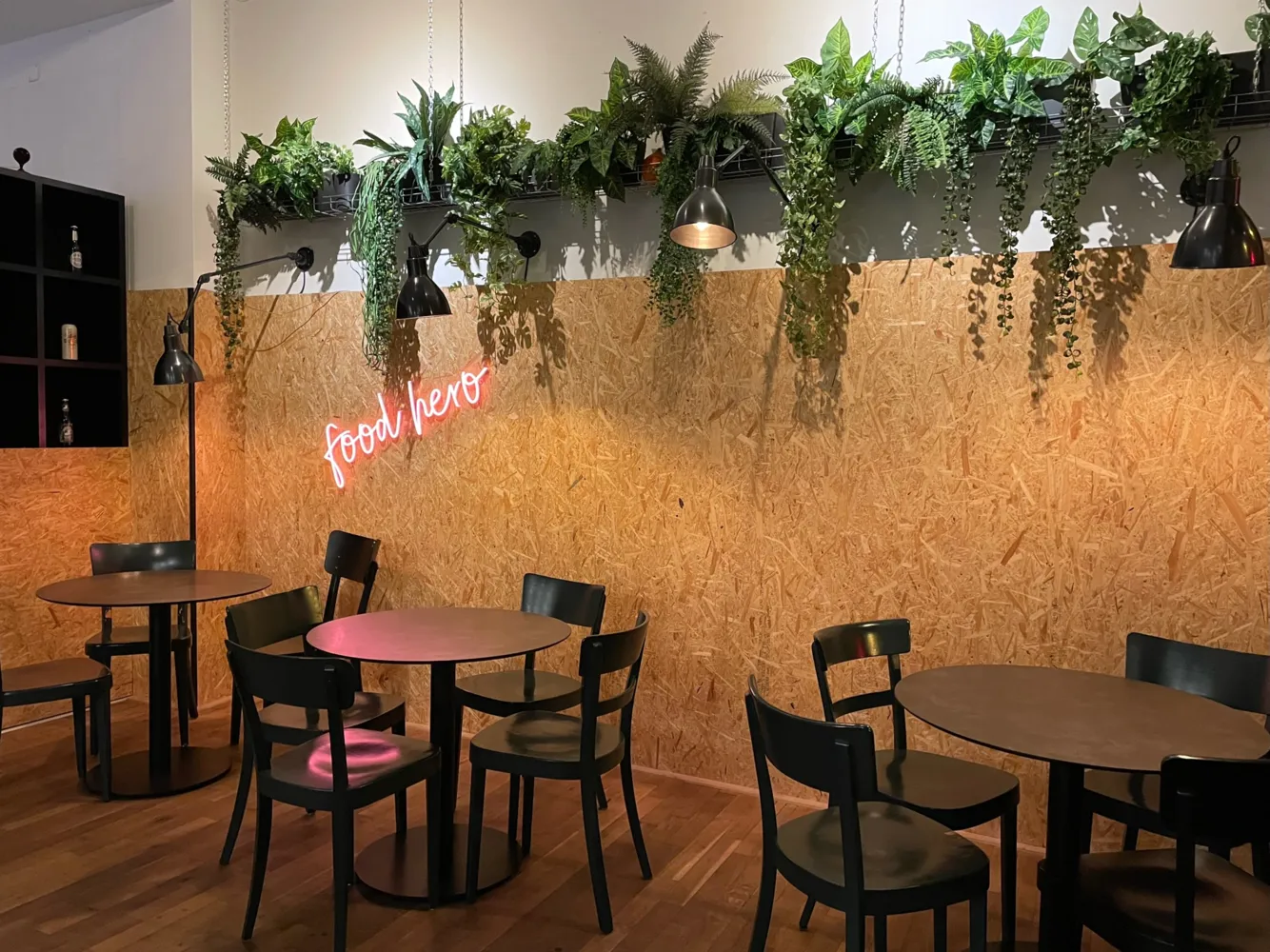 Falls du lieber direkt vor Ort essen möchtest, hat es natürlich auch Sitzplätze im La Manufacture Popup.