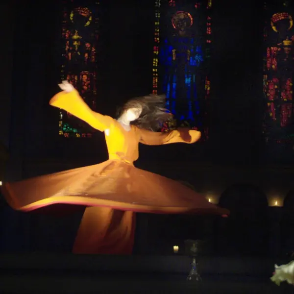 Tanzend in die Nacht